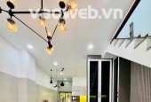 Gần chợ Vườn Lài ngã tư ga hẻm ô tô nhà ngon vào ở ngay nhìn là thích